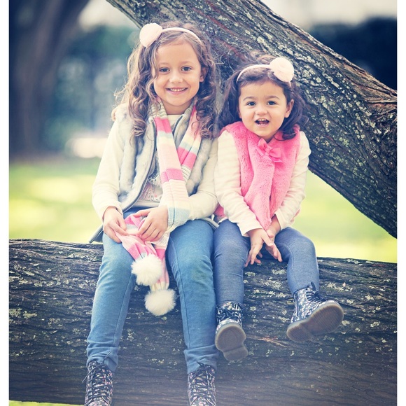 Meet your Posher, Kristin - Picture 2 of 8